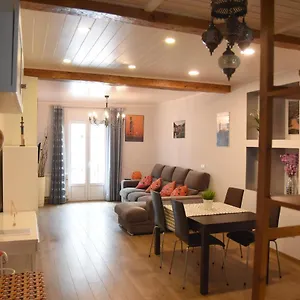 Apartamento Piso En Calle Peatonal Con Garaje Privado, Santander