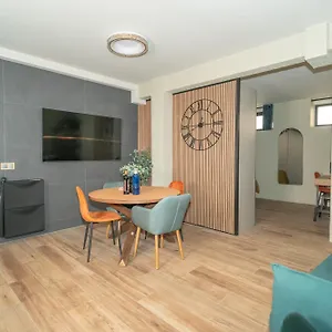 Apartamento Helena Muza, Santander