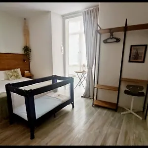 Cantiber Hostel