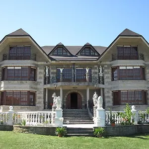  Hotel Antoyana